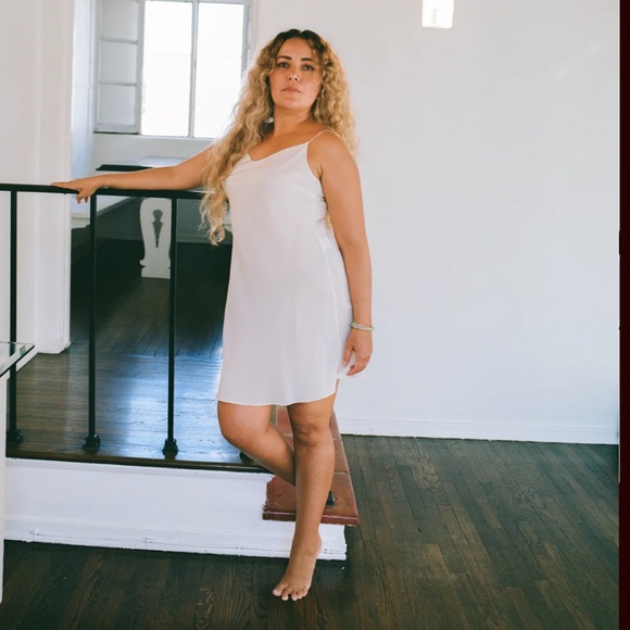 Beatriz Valenzuela Short Silk Slip - Picture 3 of 4